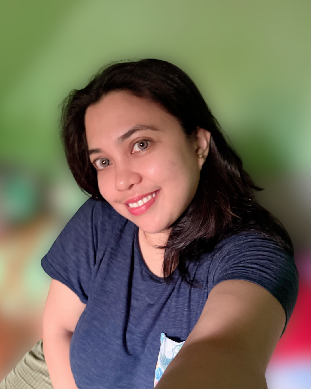 ajcpreligera selfie with blurred background